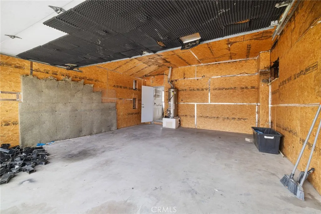 Additional image 45 of 24311 Wabuska St, Newhall, CA 91321