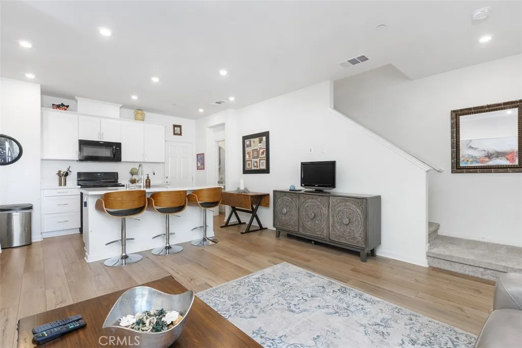 Additional image 39 of 1035 W Clover Ave, Rialto, CA 92376