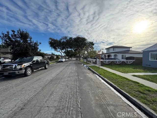 Additional image 40 of 2941 Baltic Ave, Long Beach, CA 90810