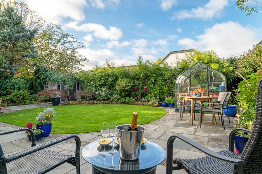 Additional image 35 of Bucknalls Drive, Bricket Wood, AL2