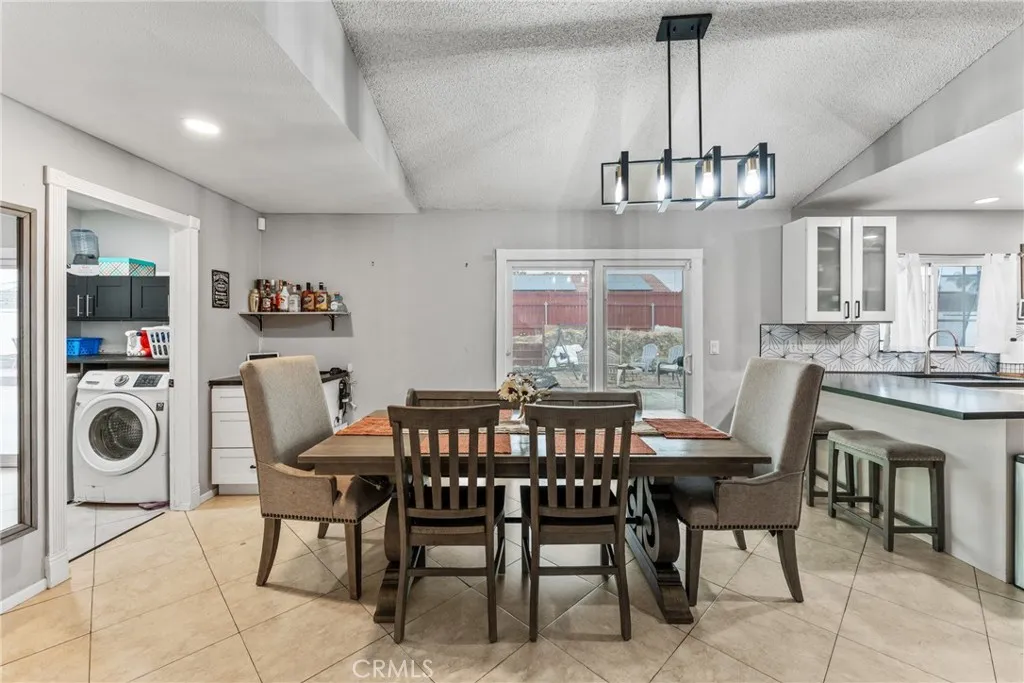 Additional image 41 of 1648 W Wedgewood St, Rialto, CA 92376