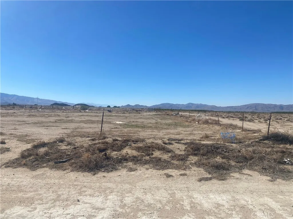 Additional image 21 of 36350 Rodeo Rd, Lucerne Valley, CA 92356