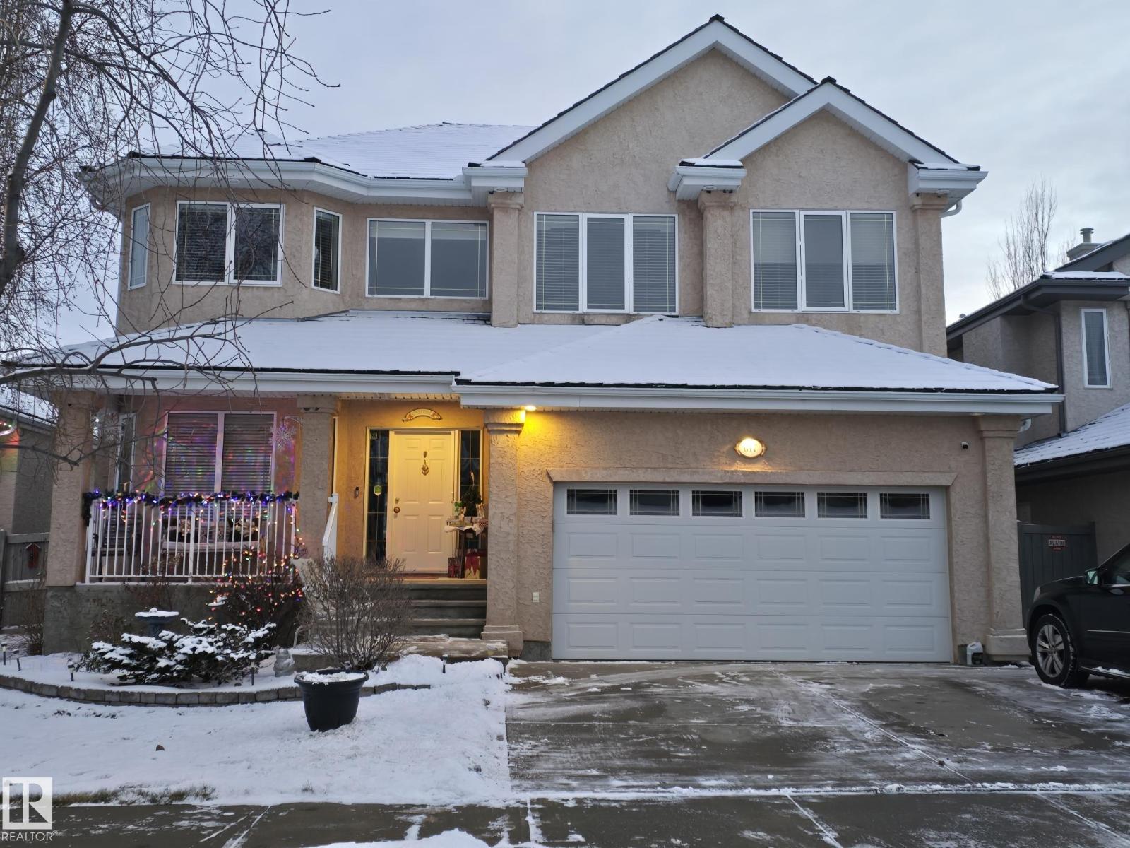 617 DALHOUSIE CR NW|Edmonton, Alberta T6M2T4