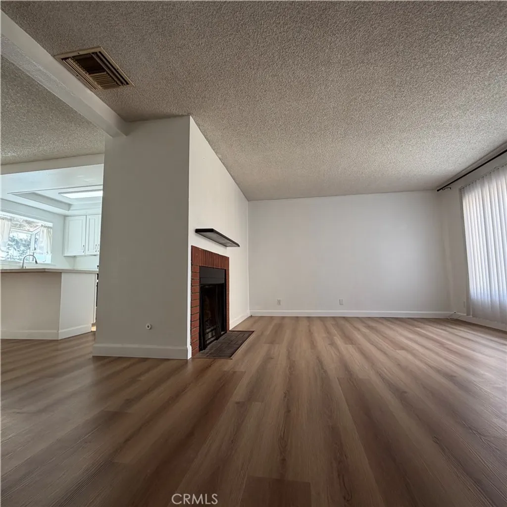 Additional image 5 of 21610 S.Perry Street Unit 8, Carson, CA 90745