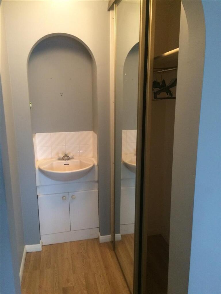 Additional image 7 of Tudor Close, Hatfield