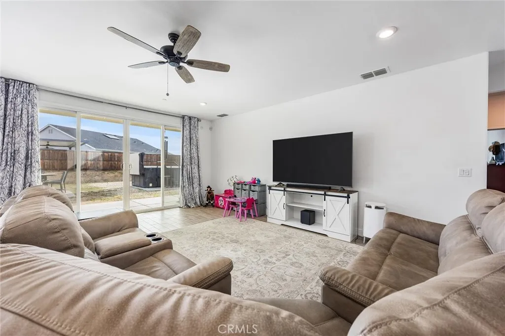 Additional image 12 of 3110 Plaza Pines Ln, Shafter, CA 93263