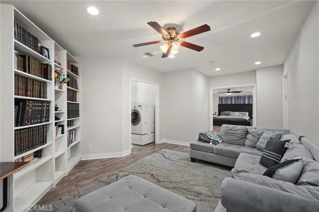 Additional image 19 of 18433 Tarzana Drive, Tarzana, CA 91356