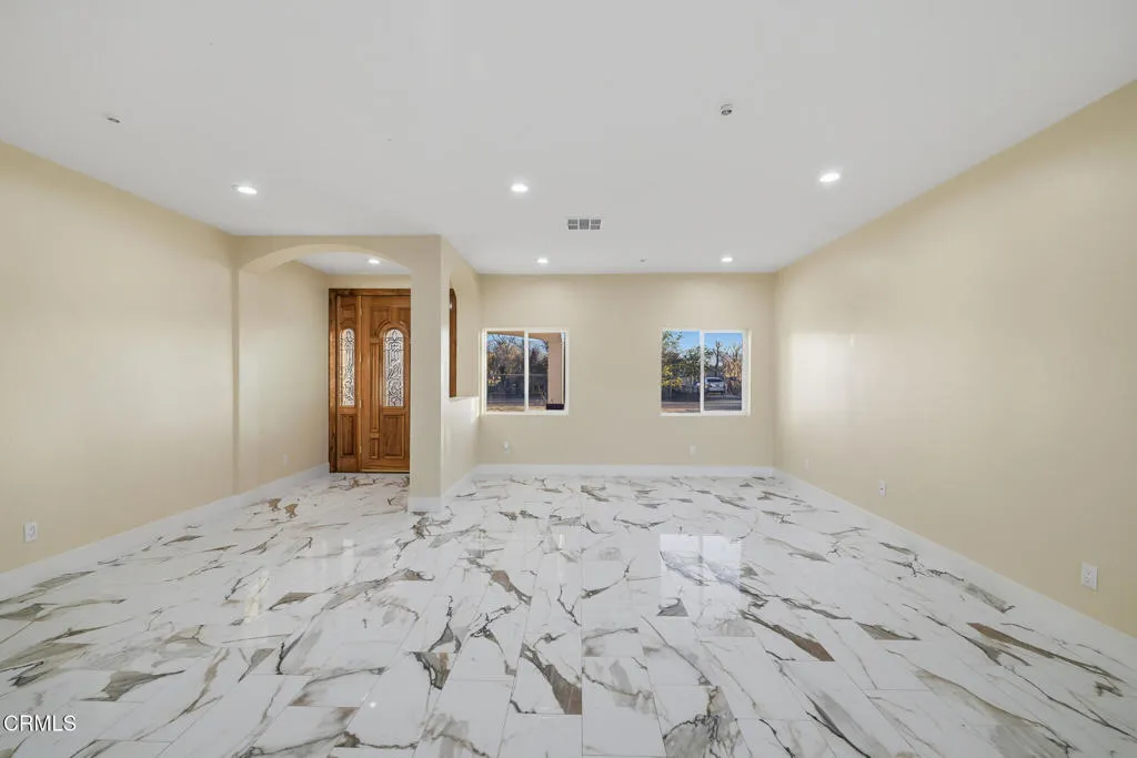 Additional image 6 of 10347 E Avenue R-12, Littlerock, CA 93543