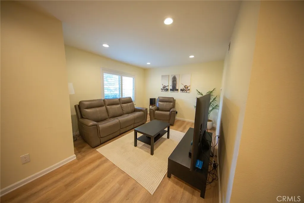 Additional image 7 of 1531 Camelot Dr, Corona, CA 92882