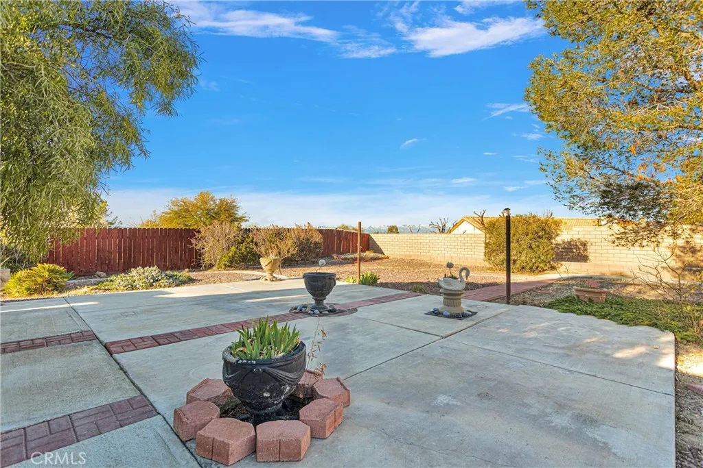 Additional image 41 of 16620 Iwa Rd, Apple Valley, CA 92307