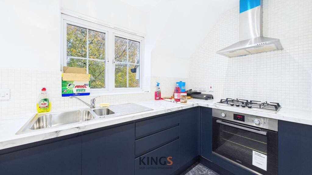 Additional image 3 of Dragon Road, Hatfield, AL10