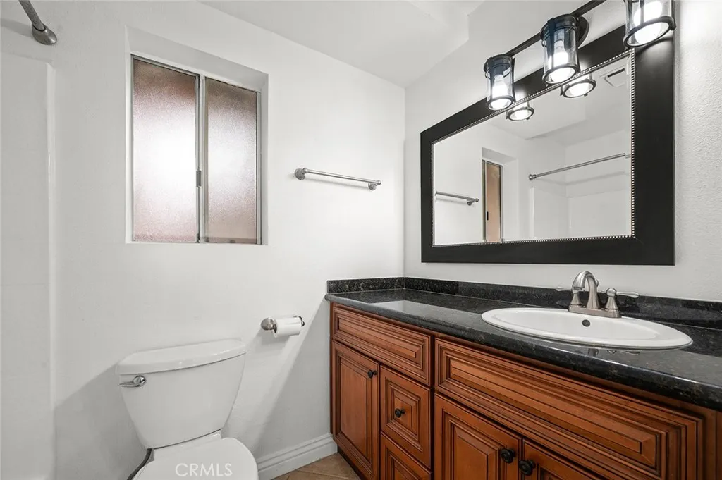 Additional image 6 of 2507 E 15th St Unit 204, Long Beach, CA 90804