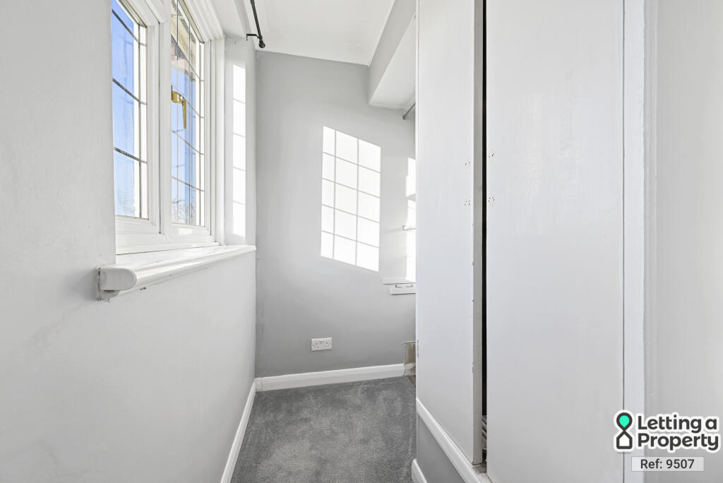 Additional image 9 of High Street, Colney Heath, St. Albans, Hertfordshire, AL4 0NS