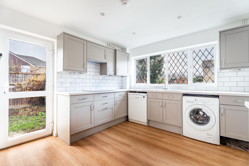 Additional image 7 of The Pastures, St. Albans, Hertfordshire, AL2