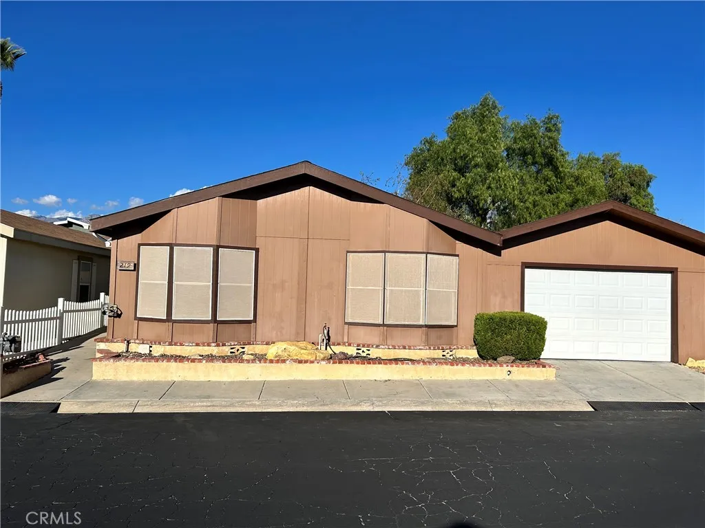 Additional image 2 of 3800 W Wilson St Unit 219, Banning, CA 92220