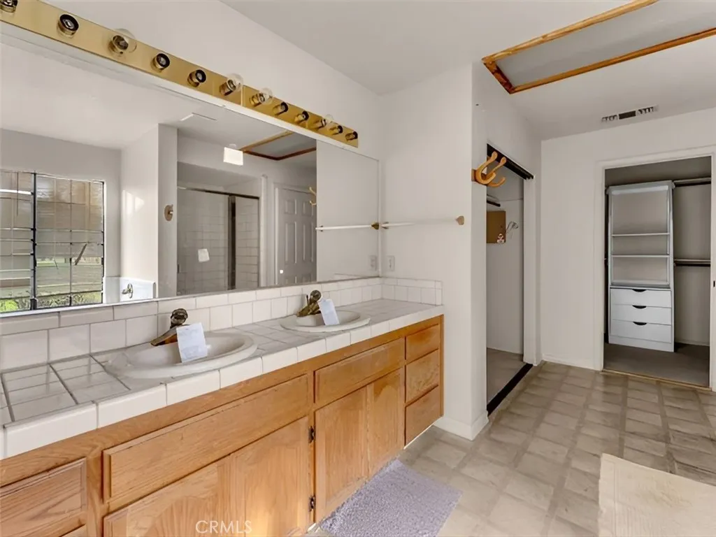 Additional image 73 of 2132 hope Lane, Redding, CA 96003