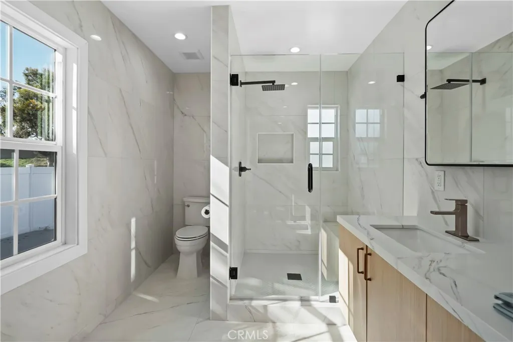 Additional image 30 of 11330 Blix Street, West Toluca Lake, CA 91602