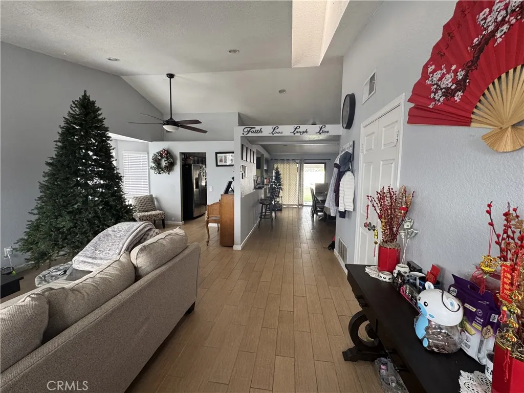 Additional image 5 of 3072 Lynwood Dr, Highland, CA 92346