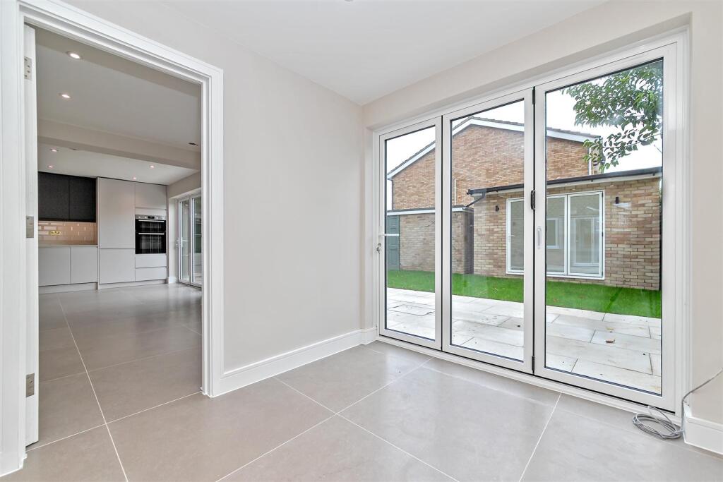 Additional image 8 of Wych Elms, Park Street