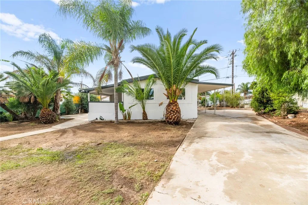 Additional image 73 of 300 Diana St, Perris, CA 92570