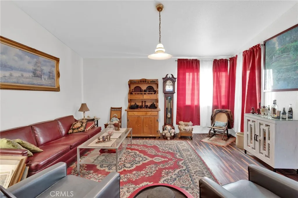 Additional image 5 of 12887 Sholic Rd, Apple Valley, CA 92308