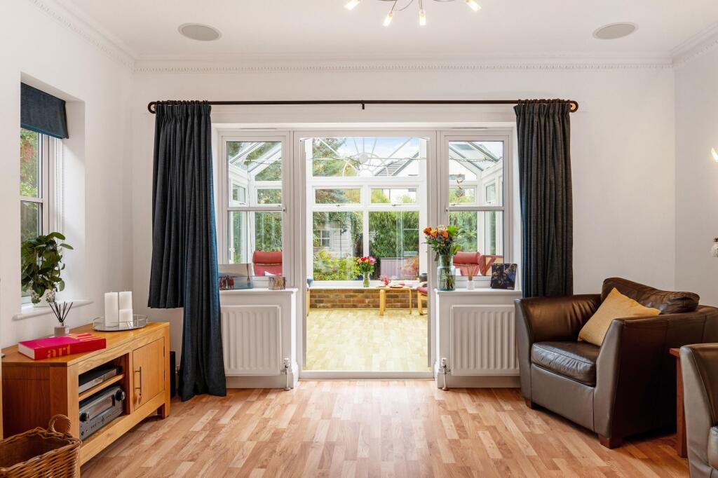 Additional image 20 of Bucknalls Drive, Bricket Wood, AL2