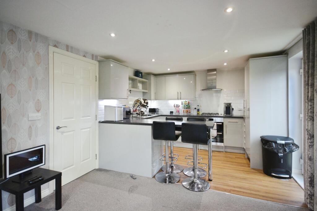 Additional image 6 of Walker Grove, Hatfield, AL10