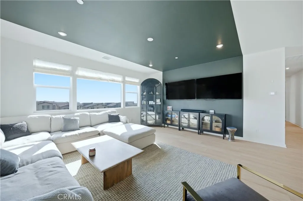 Additional image 86 of 15957 Butterfly Drive, Fontana, CA 92336