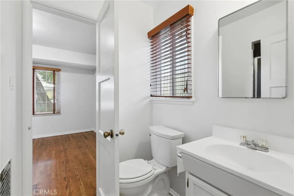 Additional image 46 of 16753 Magnolia, Encino, CA 91436