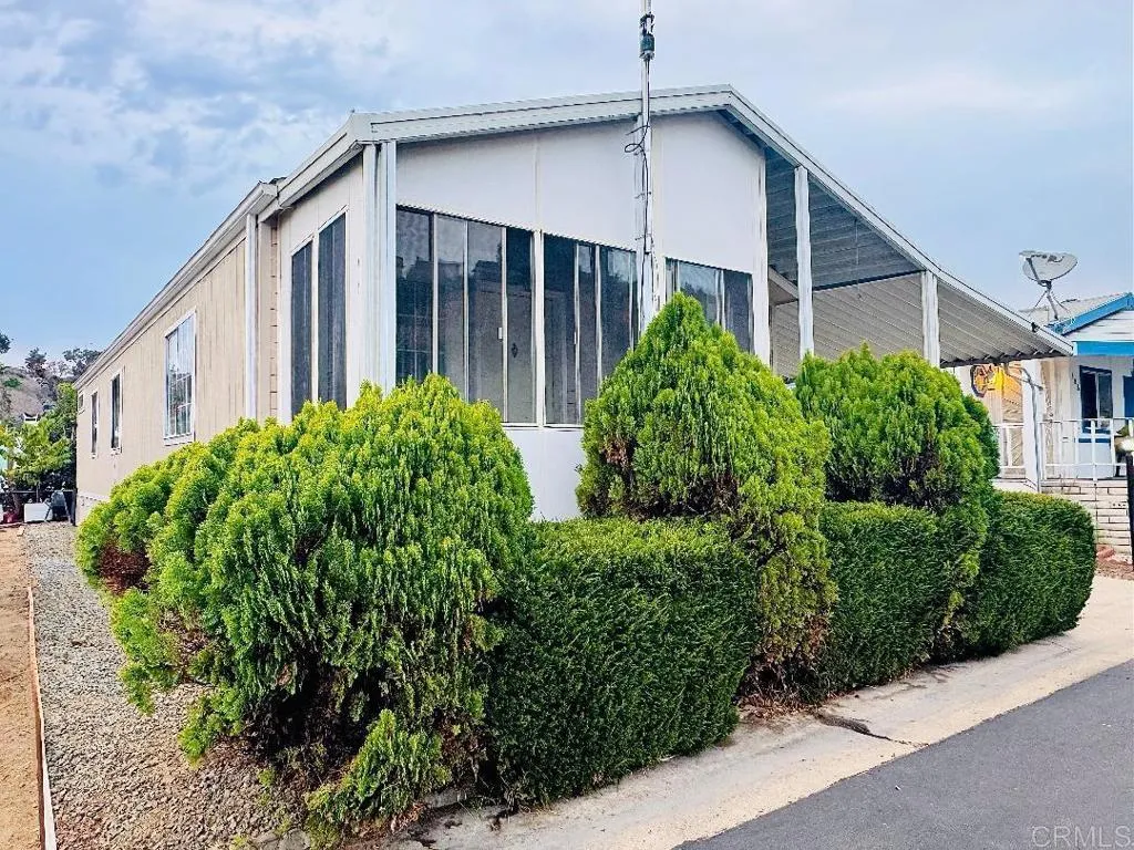 Additional image 6 of 3129 Calle Abajo Unit 105, San Diego, CA 92139