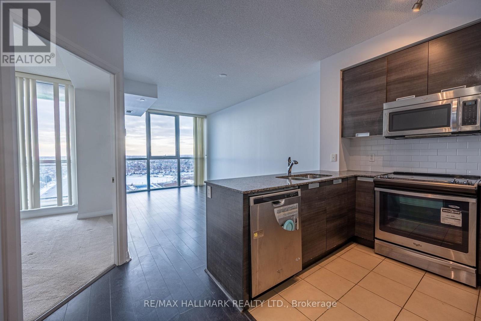 1305 - 75 EGLINTON AVENUE W|Mississauga (Hurontario), Ontario L5R0E5