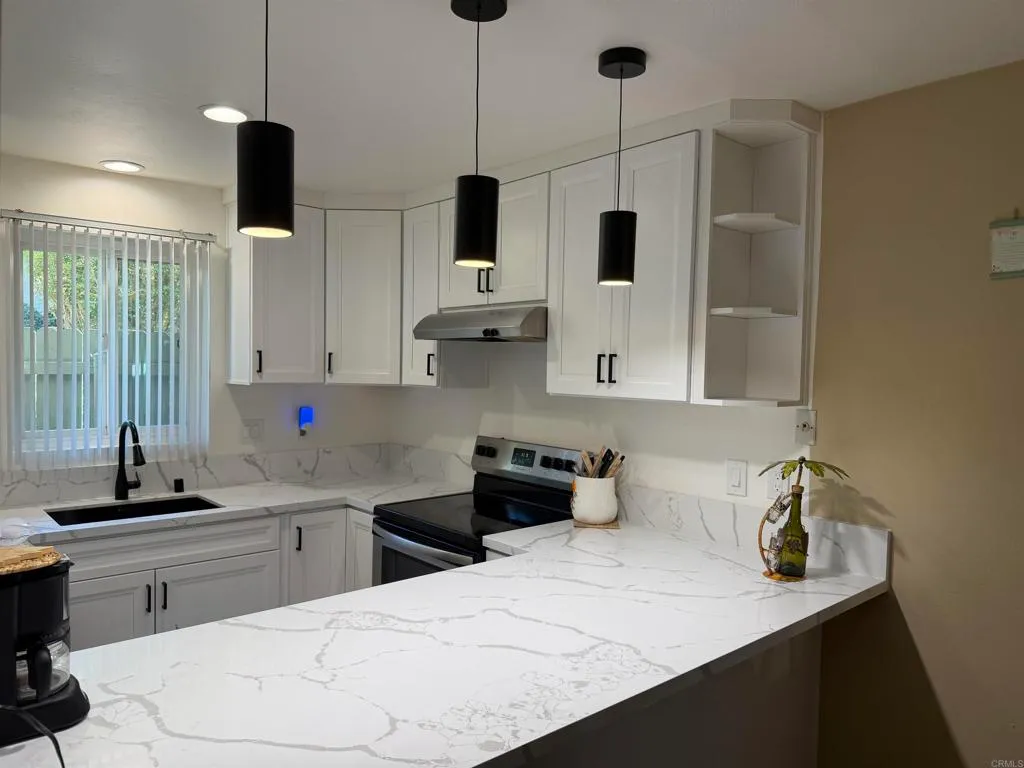 Additional image 2 of 160 E St. #C-1, Chula Vista, CA 91910