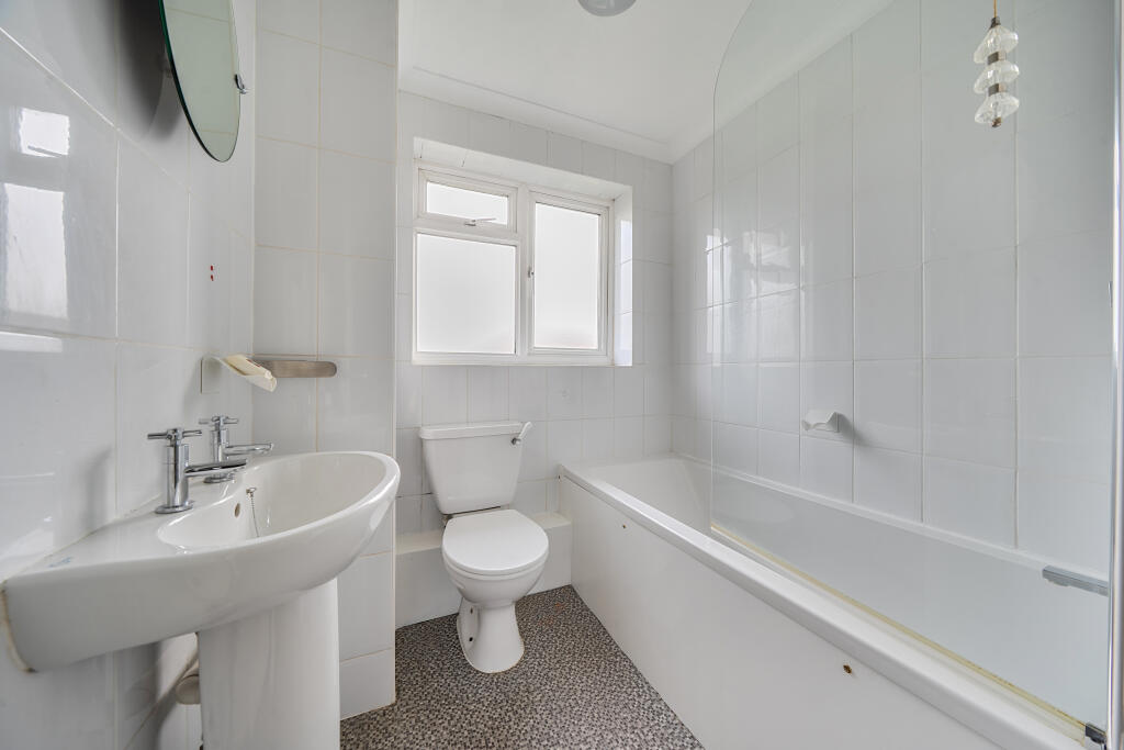 Additional image 5 of Cranbrook Drive, St. Albans, AL4