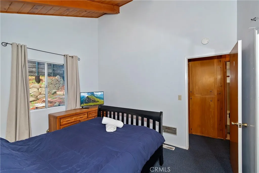 Additional image 5 of 558 Rose Ln, Twin Peaks, CA 92391