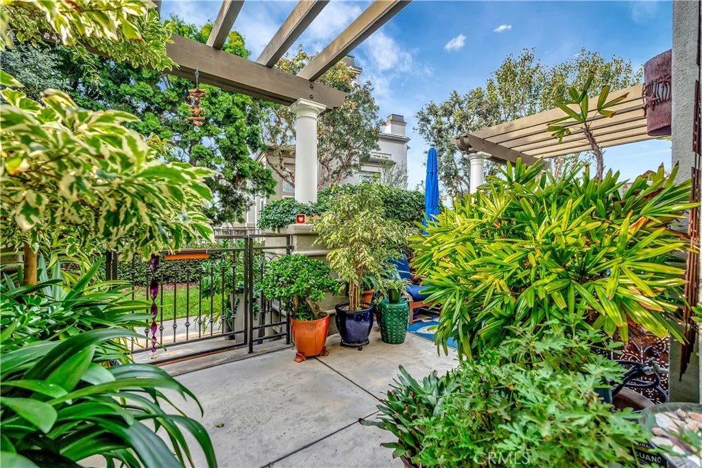 Additional image 43 of 6251 Surfpoint Cir, Huntington Beach, CA 92648