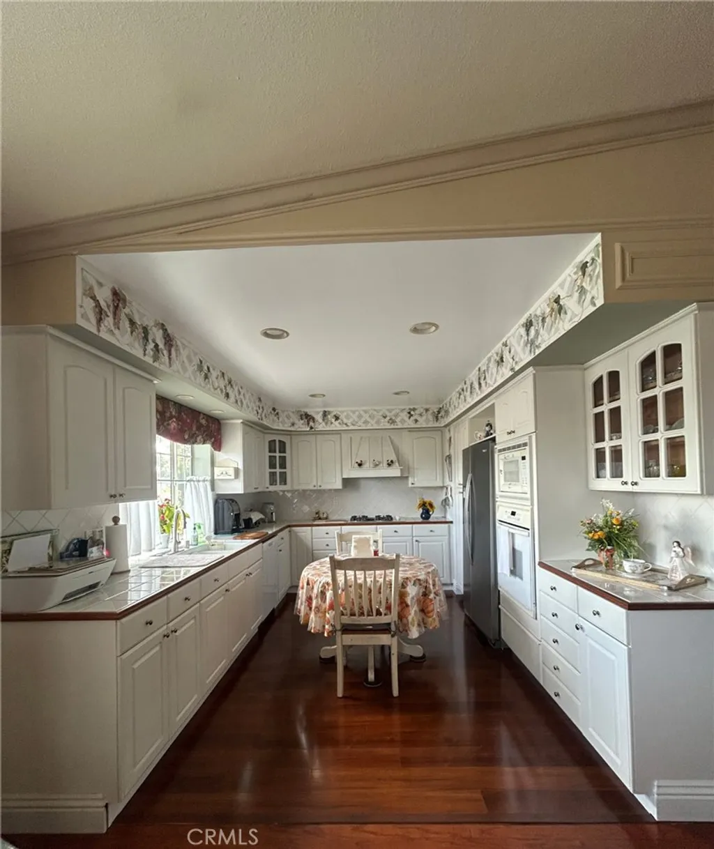 Additional image 7 of 1550 Rimpau Ave, Corona, CA 92881