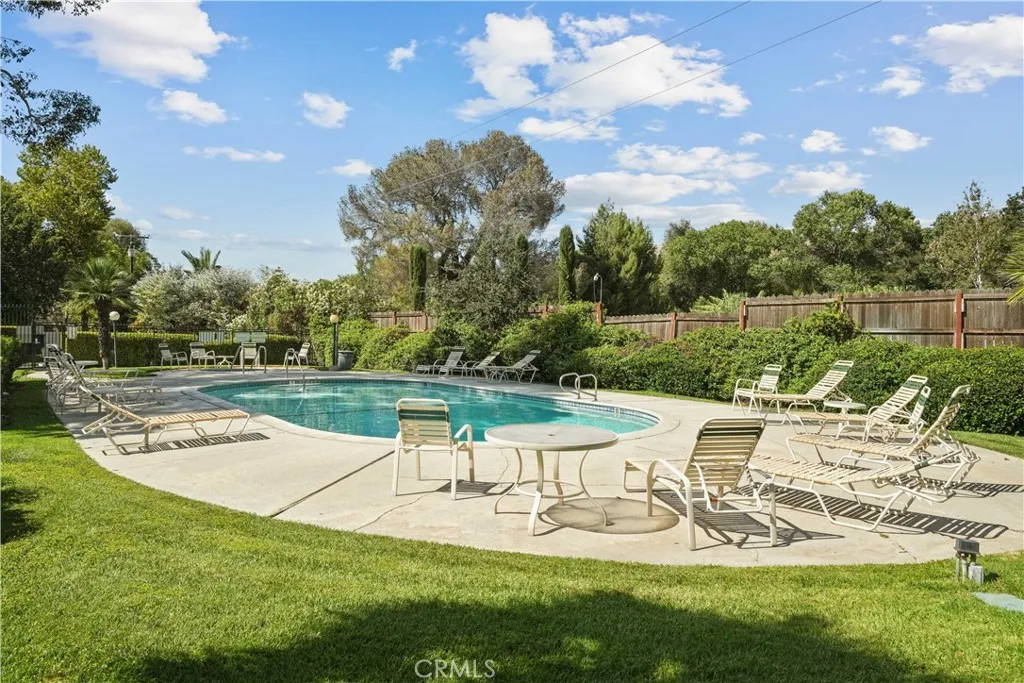 Additional image 46 of 23542 Newhall Avenue Unit 5, Newhall, CA 91321