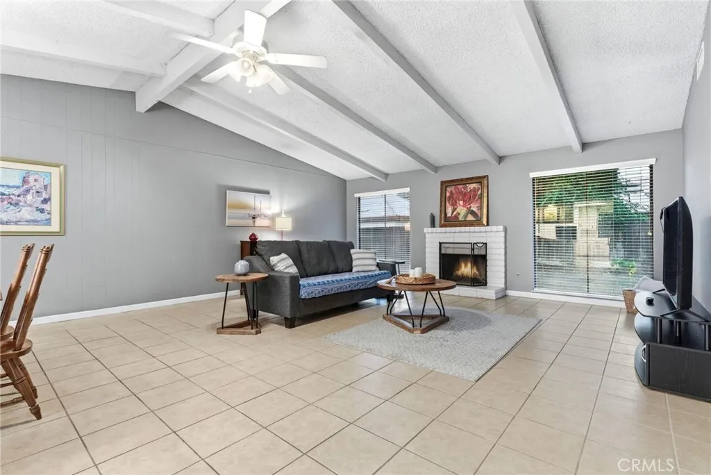 Additional image 10 of 3737 W Hillsdale Avenue, Visalia, CA 93291