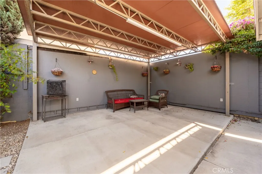 Additional image 56 of 16038 Hartland Street, Van Nuys, CA 91406