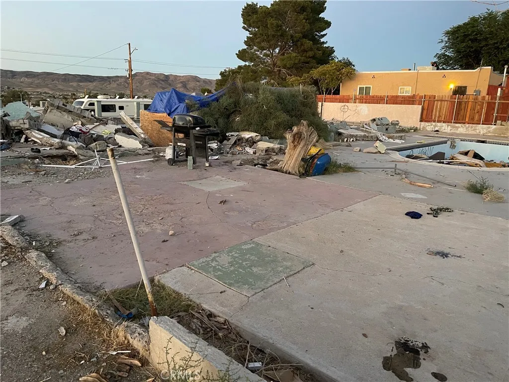 Additional image 47 of 226 E Fredricks St, Barstow, CA 92311