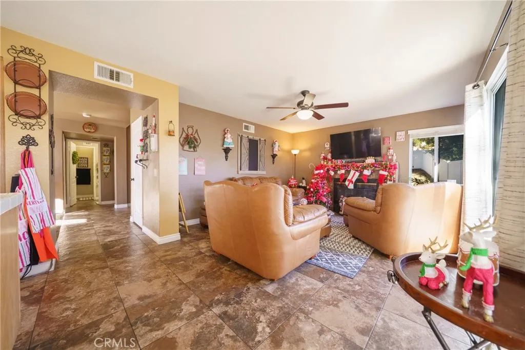 Additional image 15 of 28947 Glenrock Pl, Highland, CA 92346