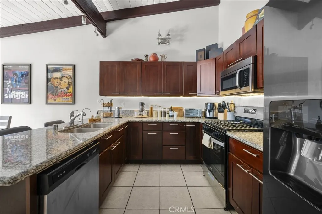 Additional image 21 of 7924 Woodman Avenue Unit 35, Panorama City, CA 91402