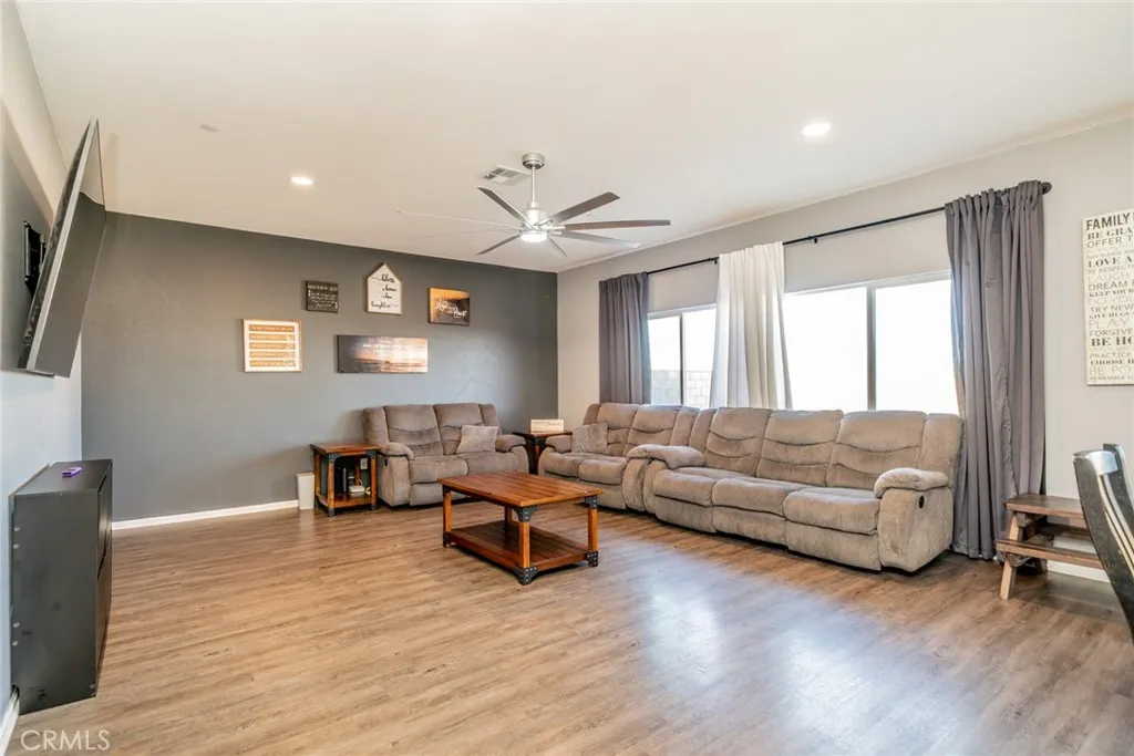 Additional image 61 of 11383 Wayside St, Victorville, CA 92392