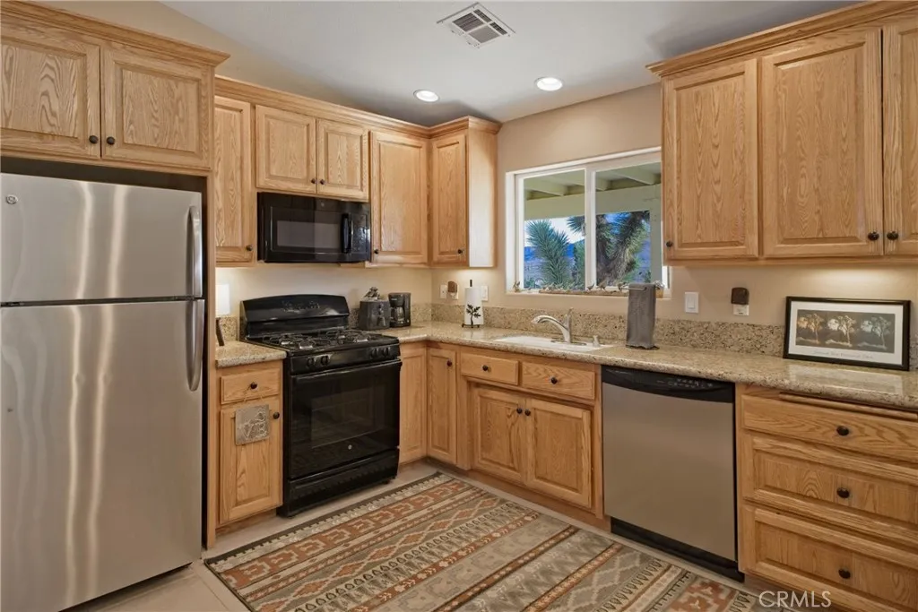 Additional image 18 of 59105 Wilcox Lane, Yucca Valley, CA 92284