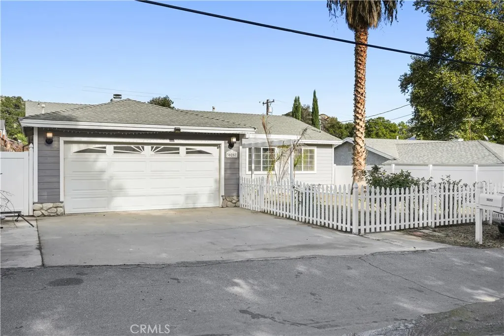 Additional image 3 of 30257 Trellis Rd, Val Verde, CA 91384