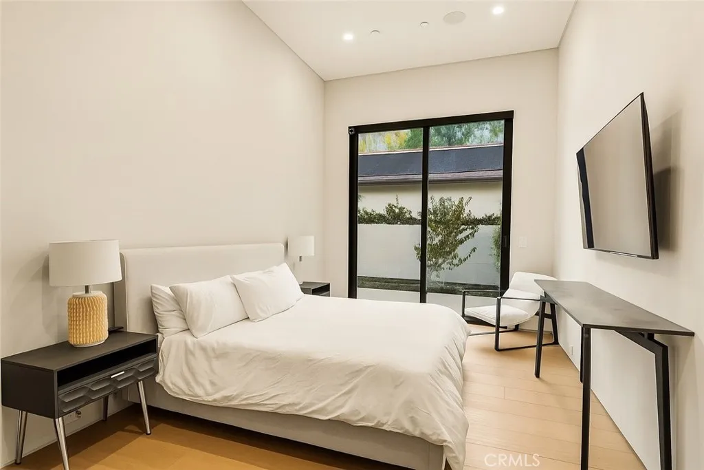 Additional image 96 of 22924 Erwin Street, Woodland Hills, CA 91367