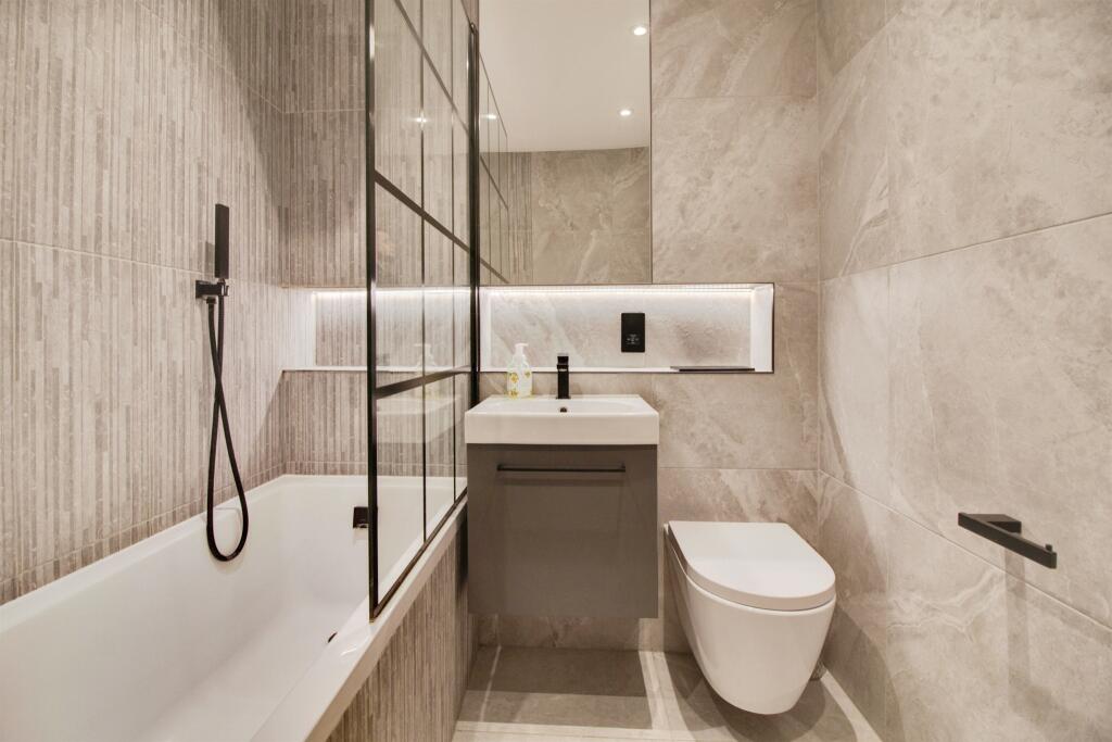 Additional image 14 of Parkway, Welwyn Garden City