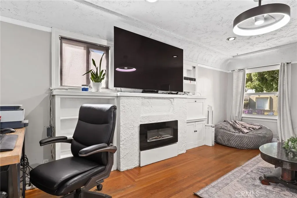 Additional image 6 of 5590 Lewis Ave, Long Beach, CA 90805