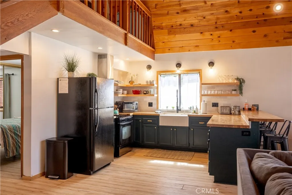 Additional image 38 of 725 Temple Lane, Big Bear Lake, CA 92315