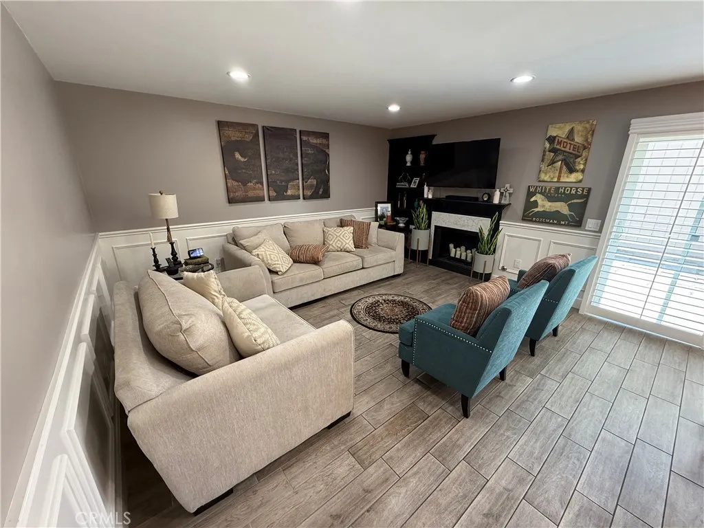 Additional image 7 of 1053 Border Avenue, Corona, CA 92882